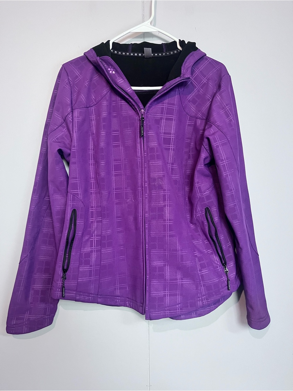 Mondetta Purple Plaid Softshell Jacket Women’s Large Hooded Full Zip